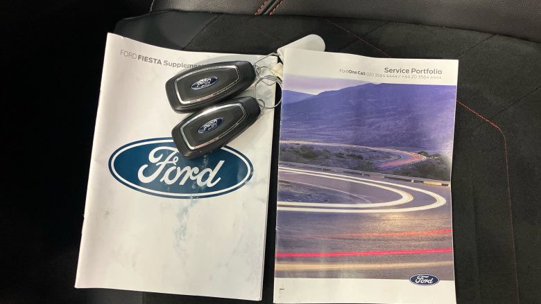 Ford Fiesta 1.0 EcoBoost Hybrid mHEV 125 ST-Line Vignale 5dr Petrol Hatchback